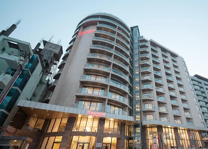 Ramada By Wyndham Cox'S Bazar Kolatoli Beach